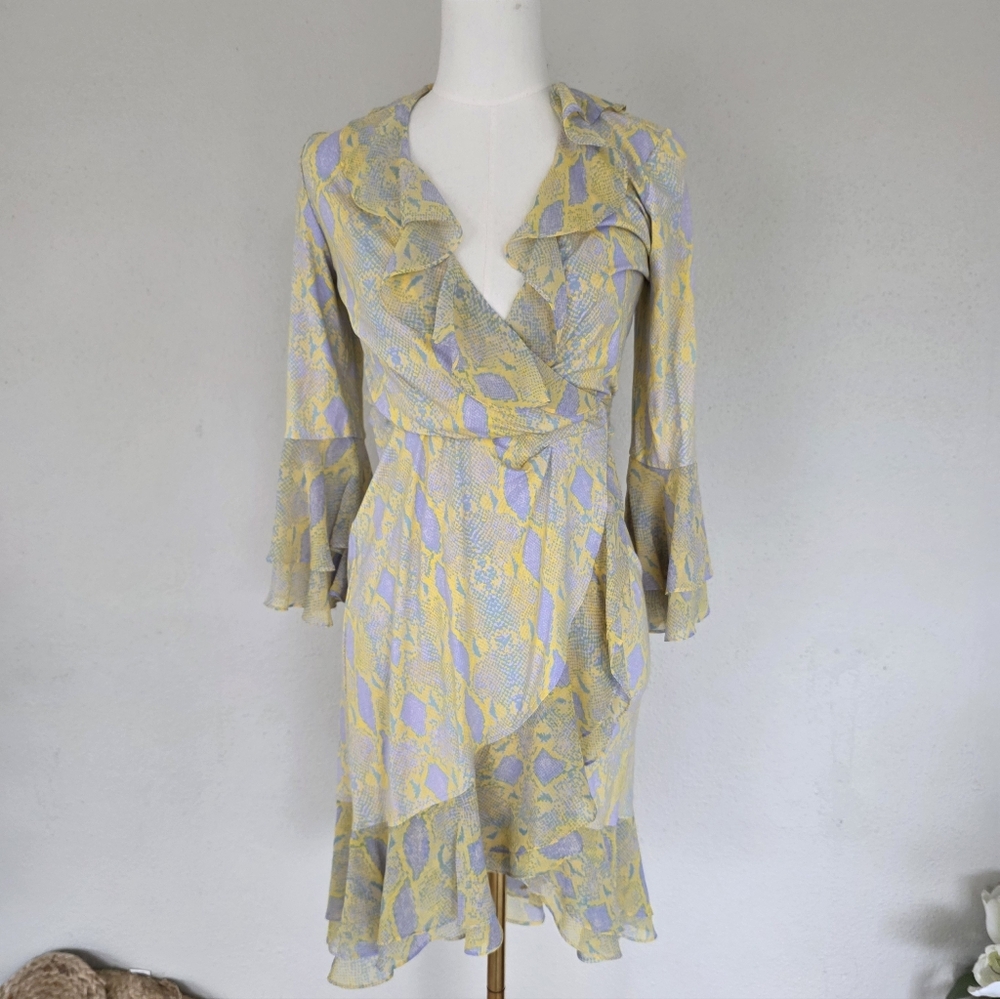 NWT Y2k  DVF Silk Ruffle Wrap Dress Pastel Snake Print Office Siren Size S - Picture 2 of 11